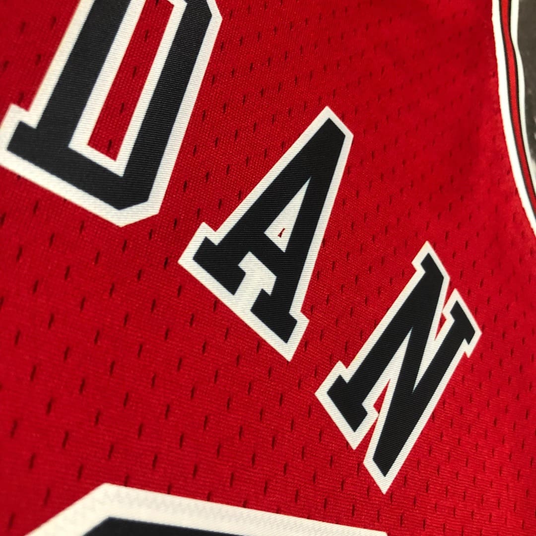 Chicago Bulls 97-04 Maillot Away