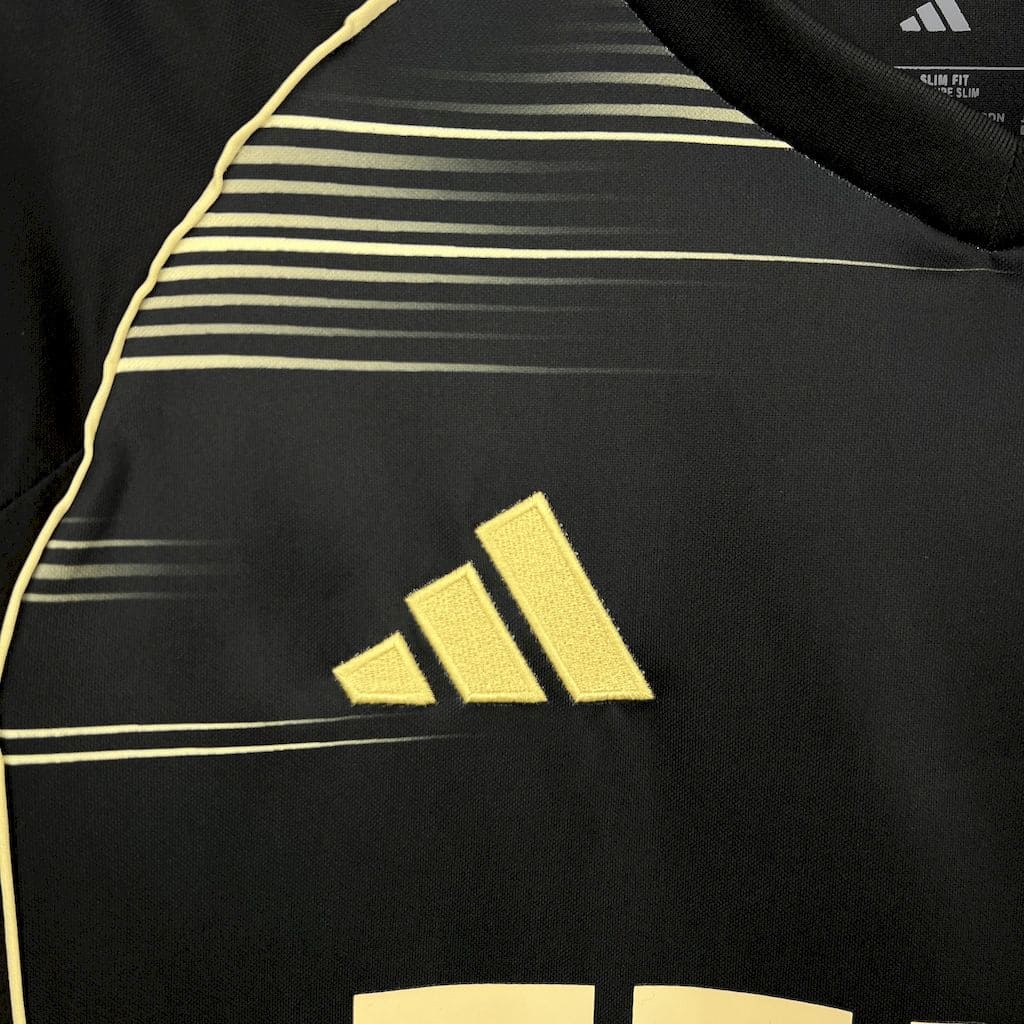 Aberdeen 25/26 Maillot Domicile