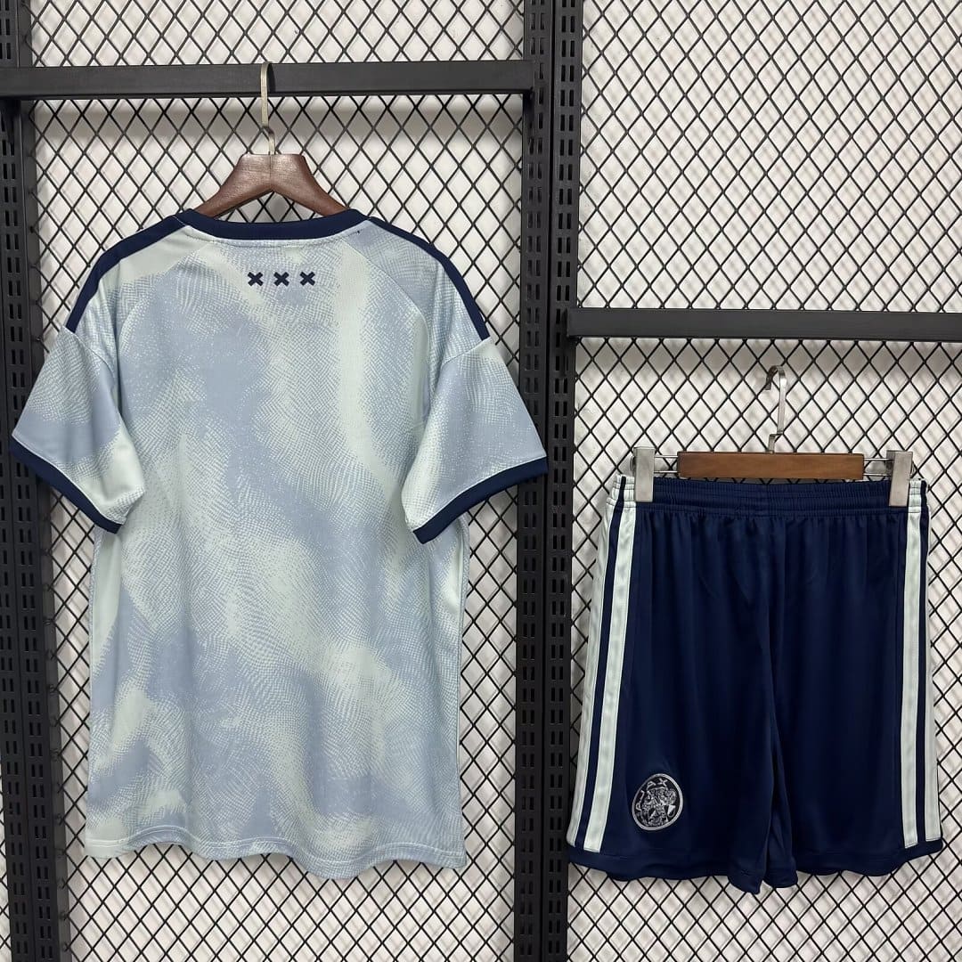 Ajax Amsterdam 26/27 Extérieur Kit Enfant