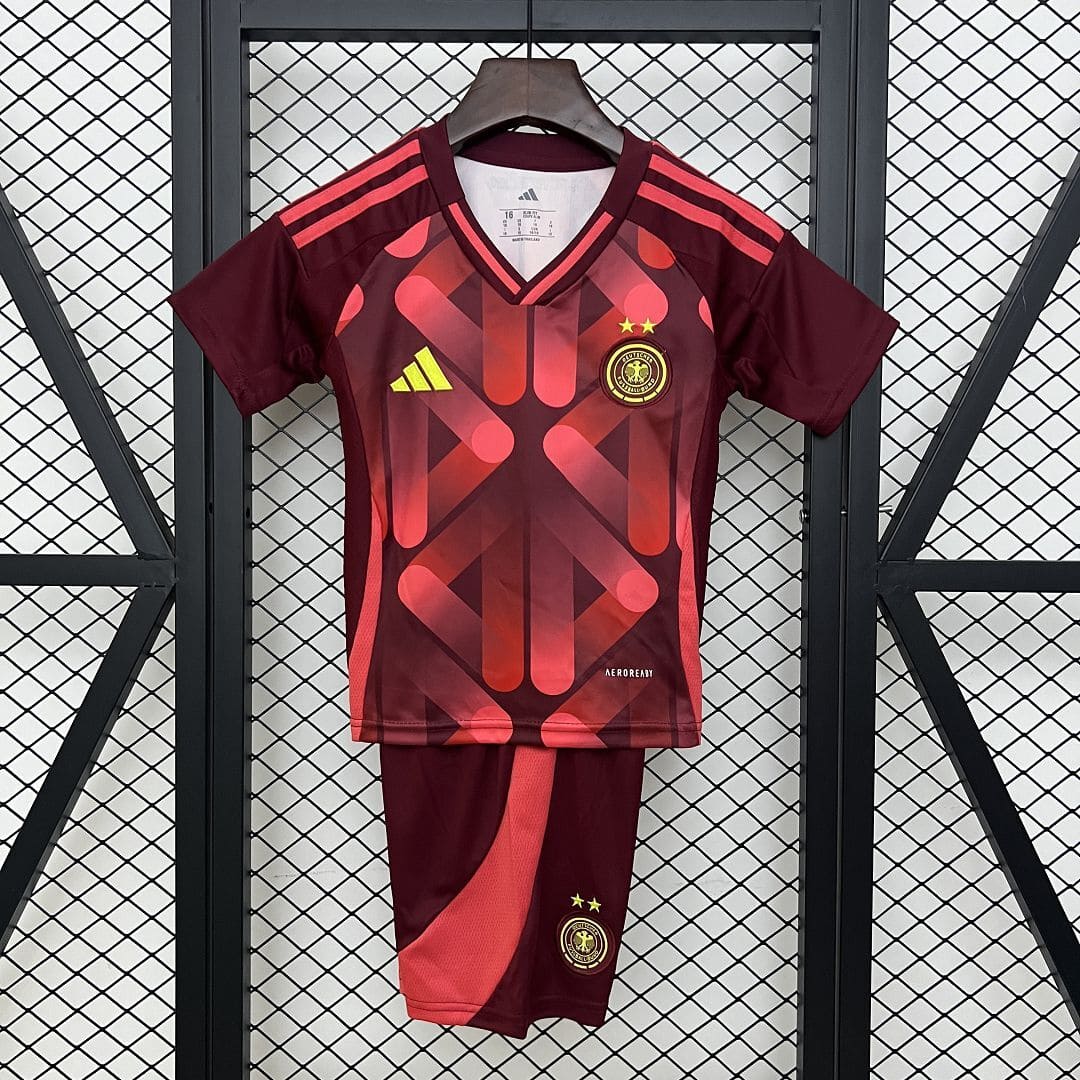 Allemagne 2025 Extérieur Kit Enfant