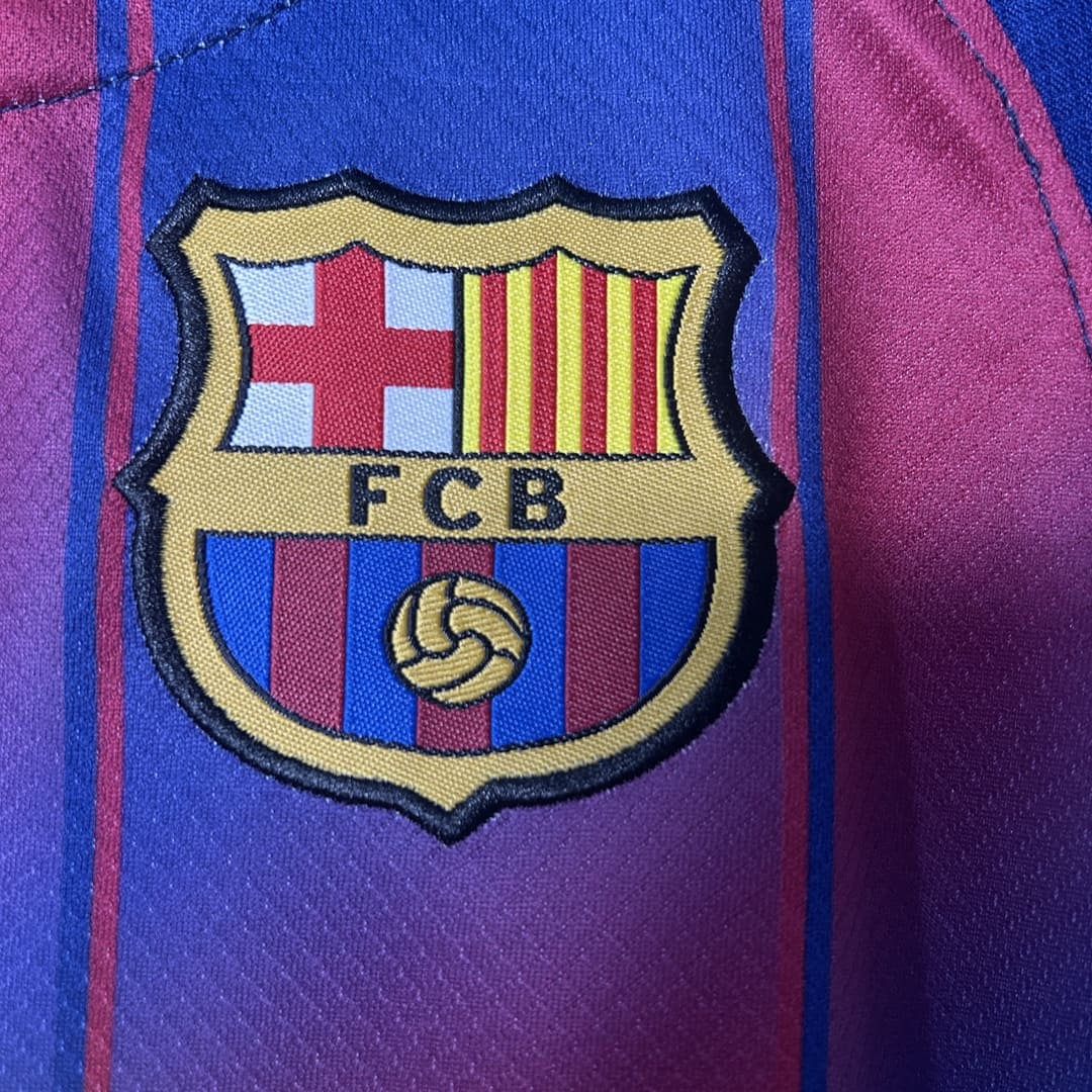 Barcelone 25/26 Domicile Kit Enfant