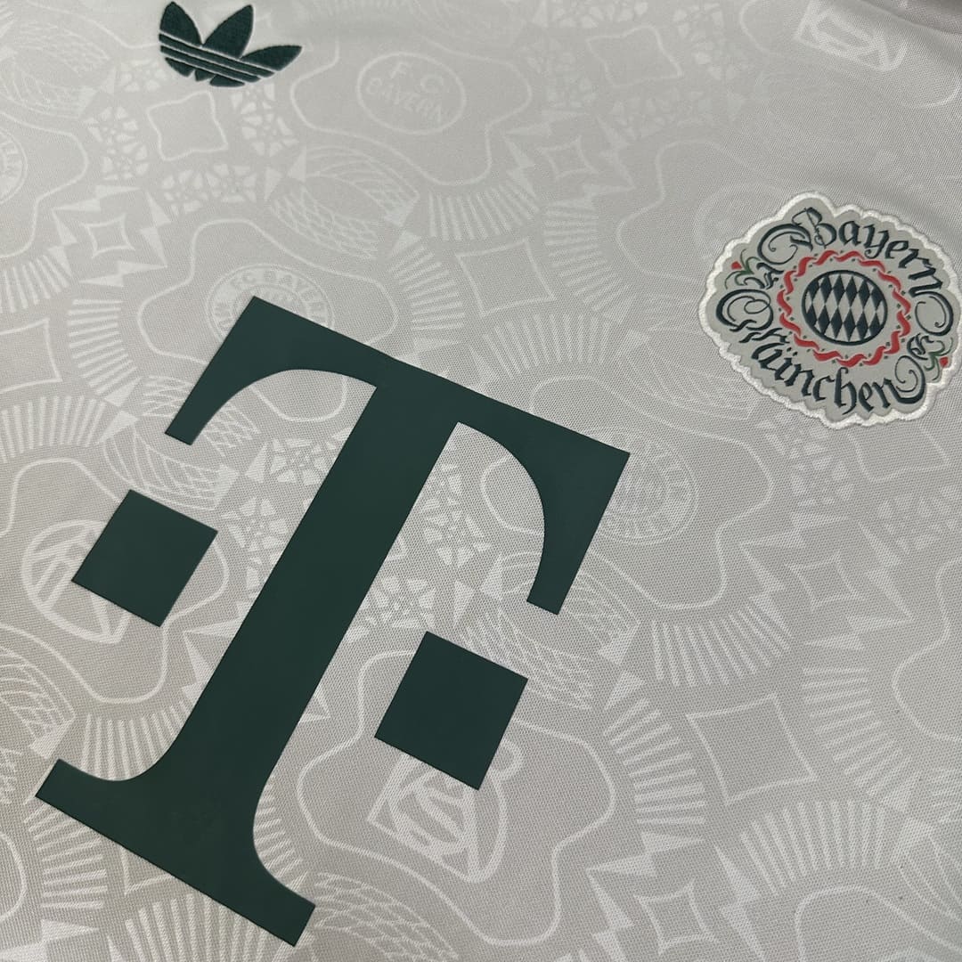 Bayern Munich 25/26 Maillot Oktoberfest
