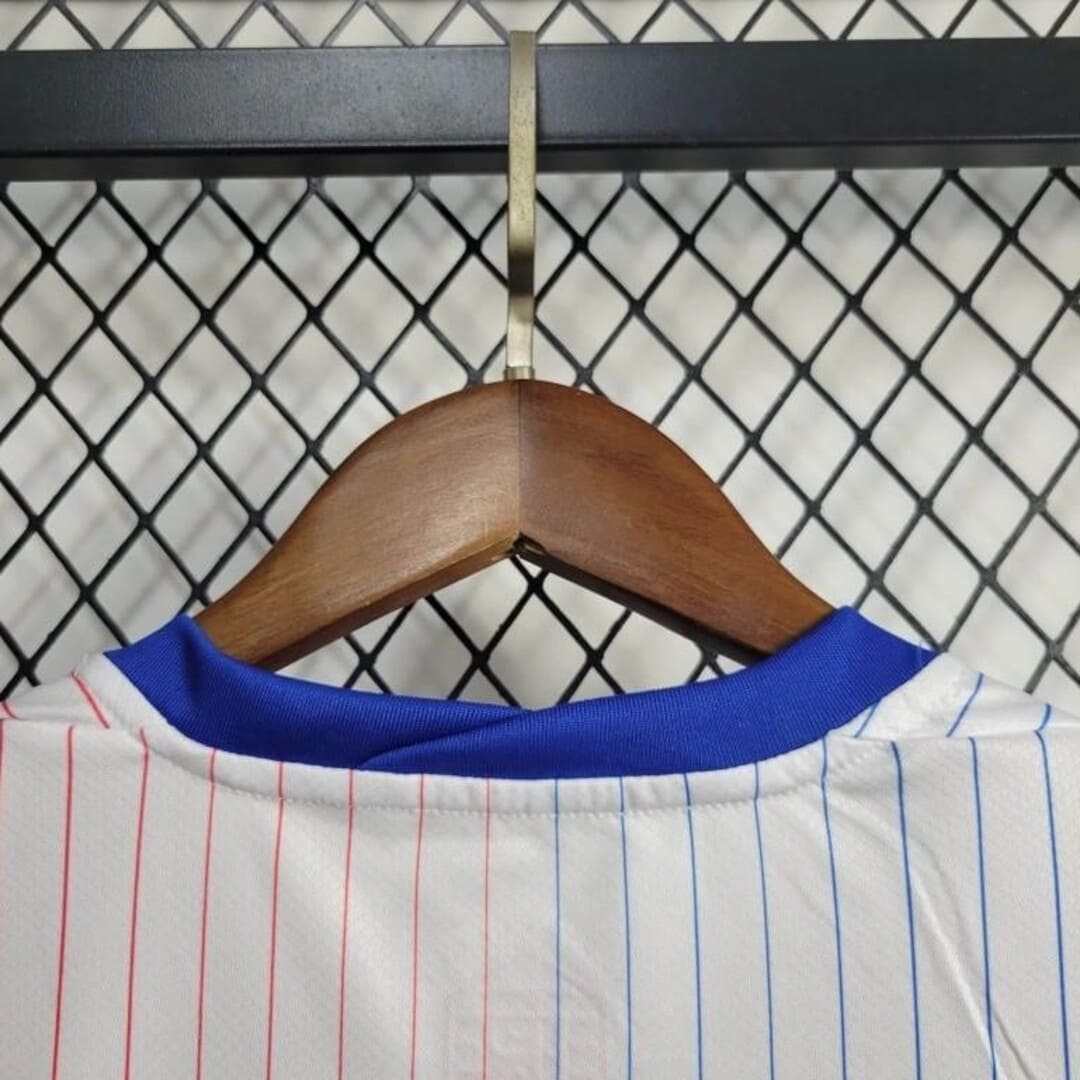 France 2024 Maillot Extérieur Femmes