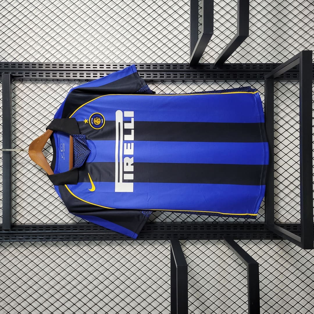 Inter Milan 01/02 Maillot Domicile