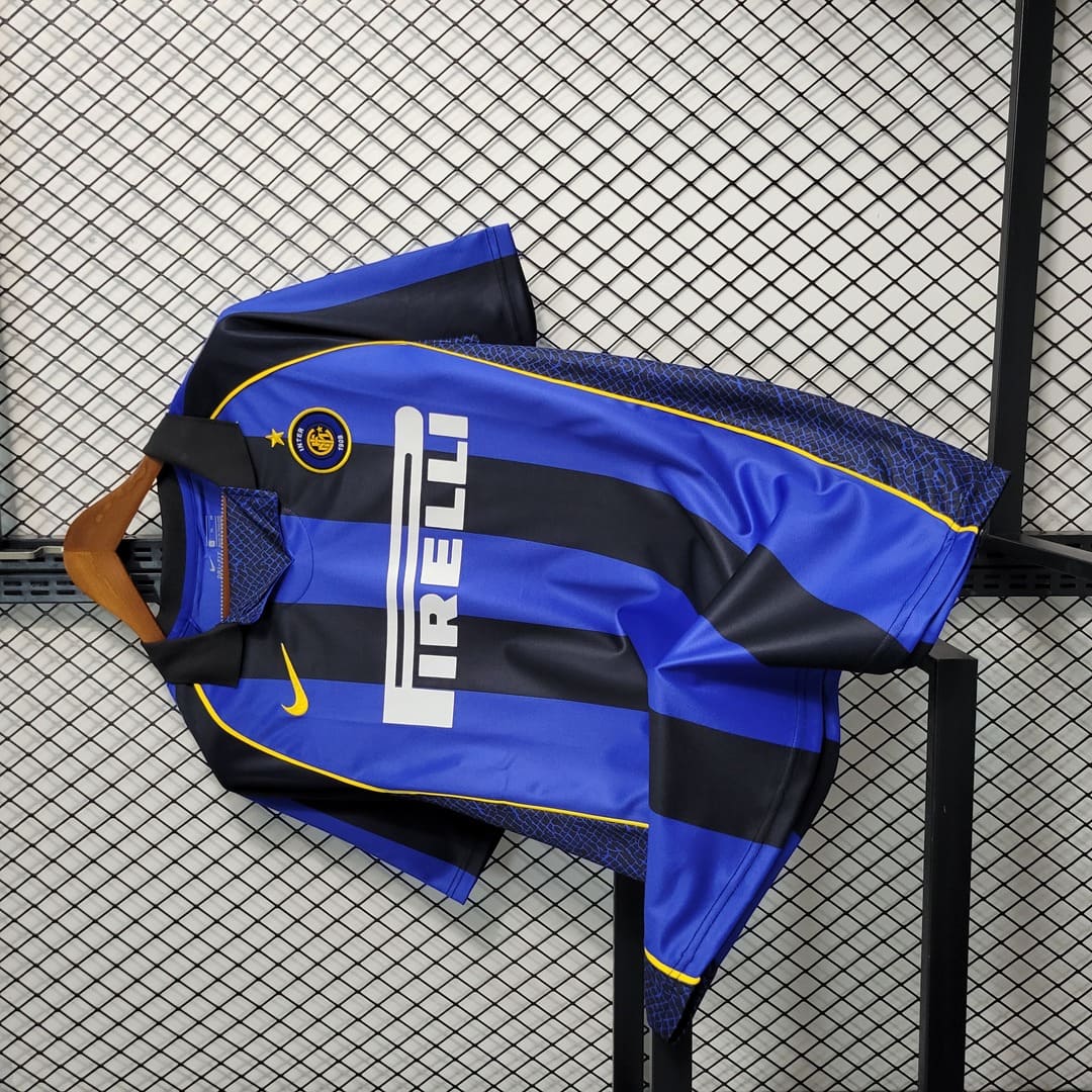 Inter Milan 01/02 Maillot Domicile