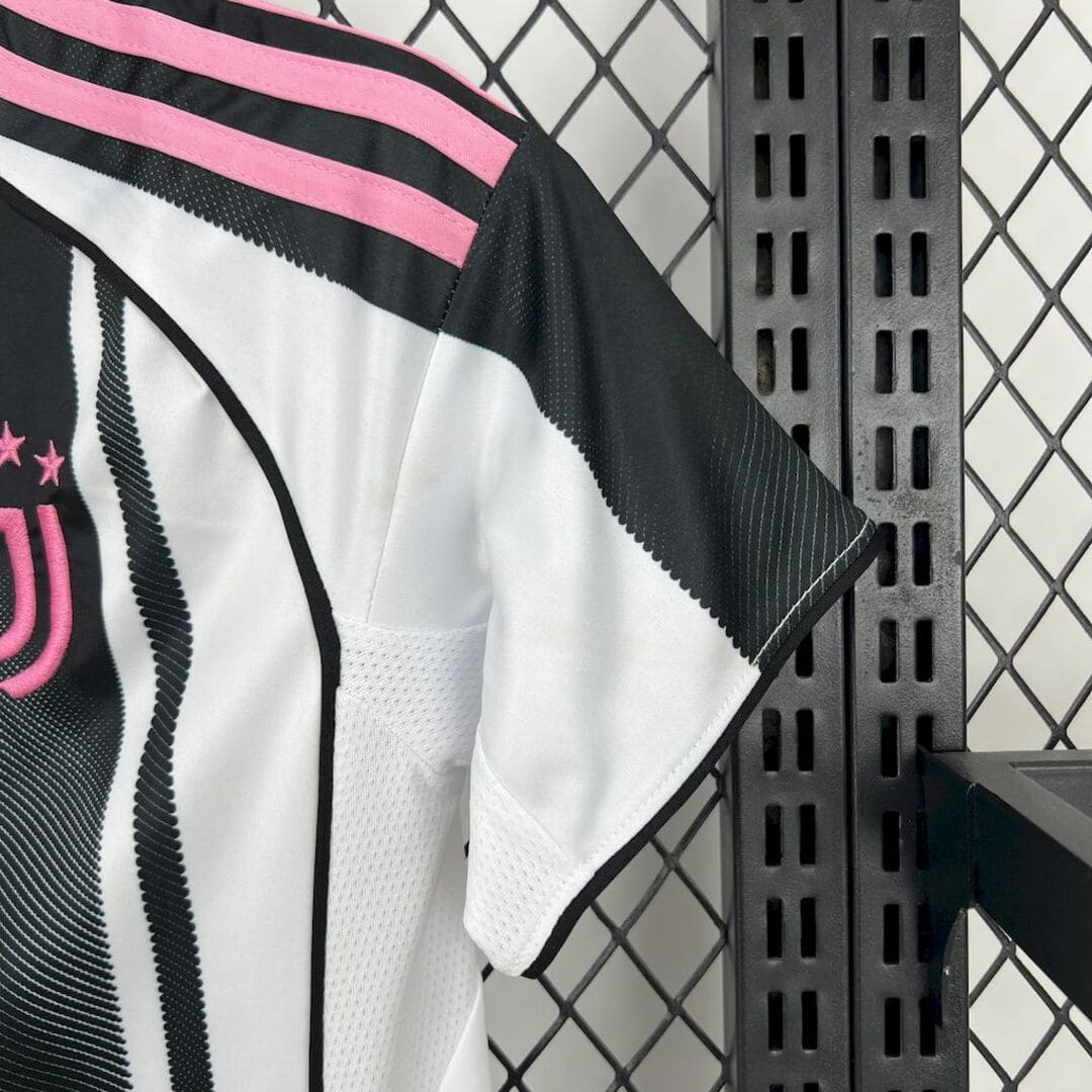 Juventus 25/26 Third Kit Enfant
