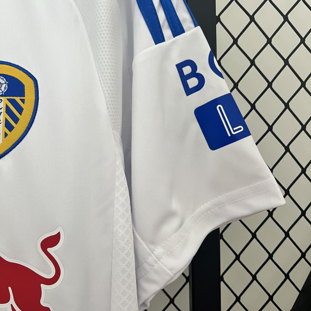 Leeds 24/25 Maillot Domicile