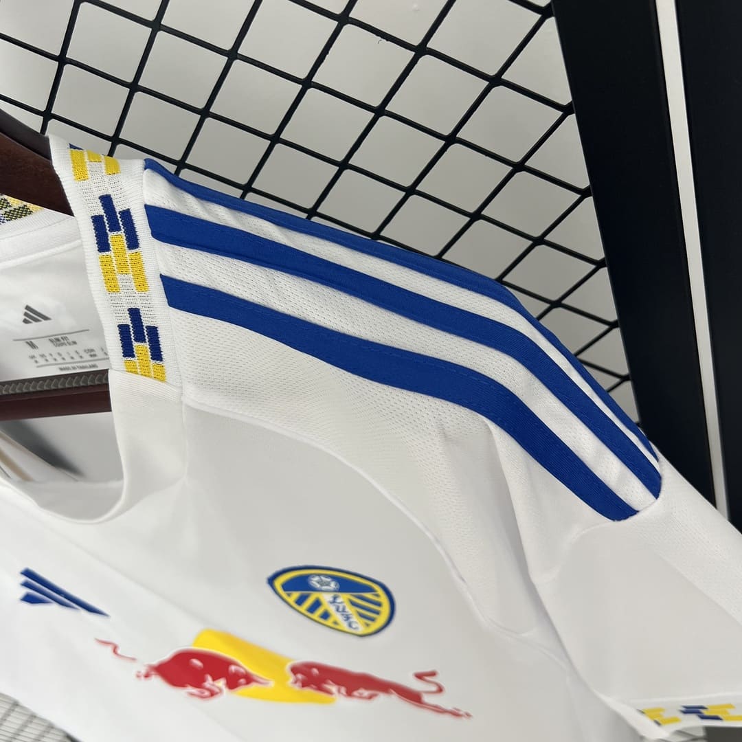 Leeds 25/26 Maillot Domicile