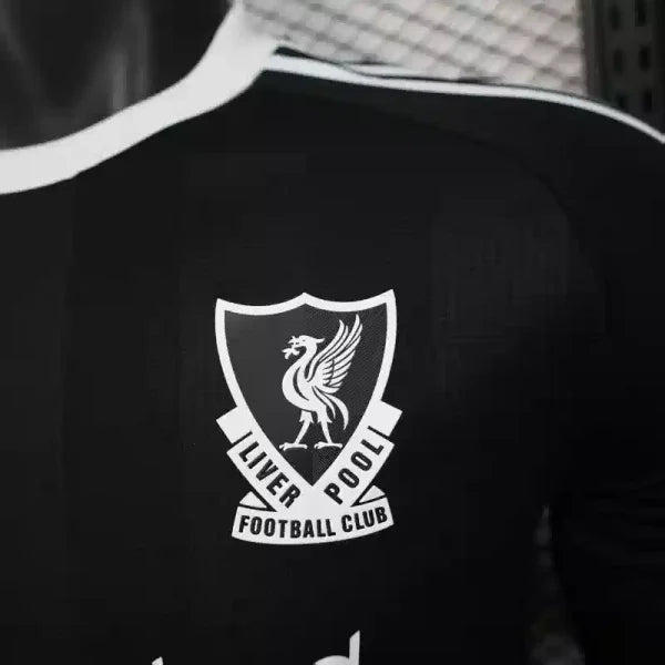 Liverpool 25/26 Maillot Gardien Noir - Version Player
