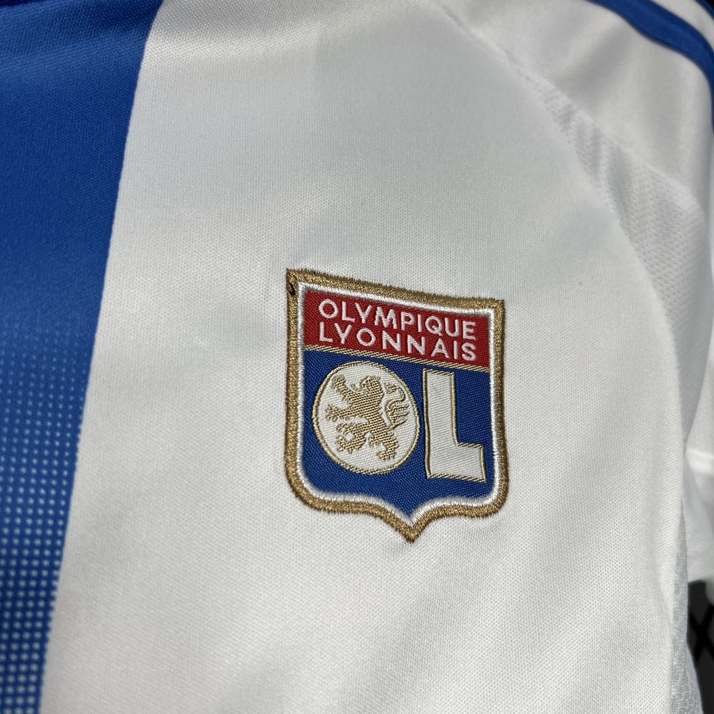 Lyon 25/26 Domicile Kit Enfant