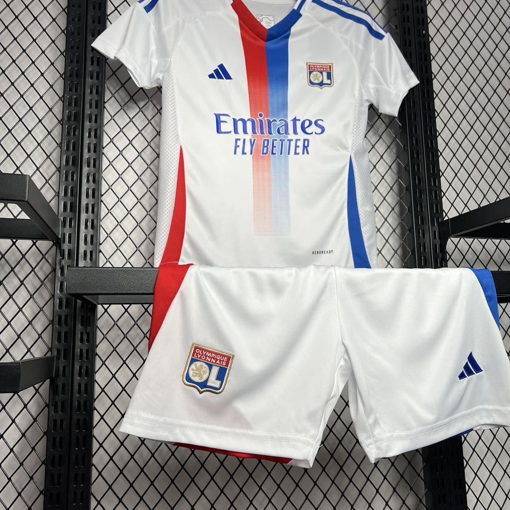 Lyon 25/26 Domicile Kit Enfant