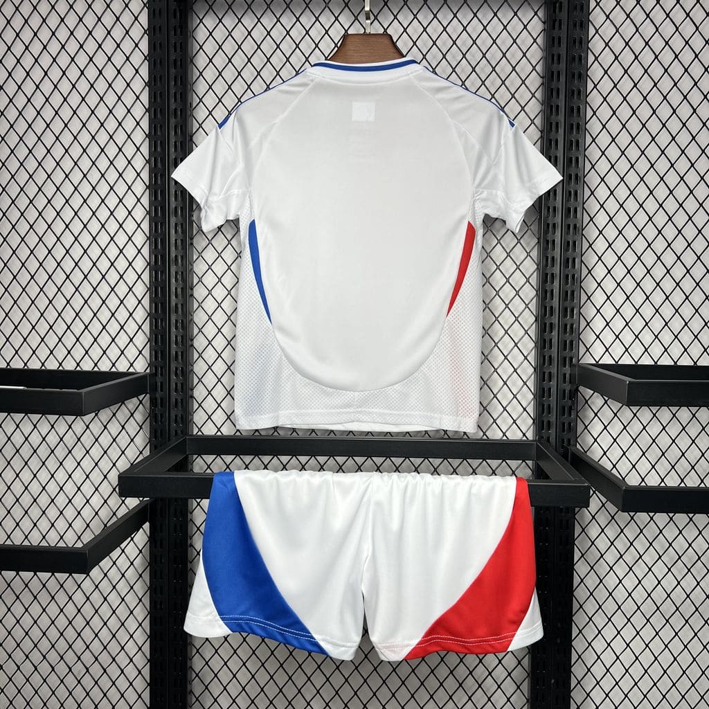 Lyon 25/26 Domicile Kit Enfant