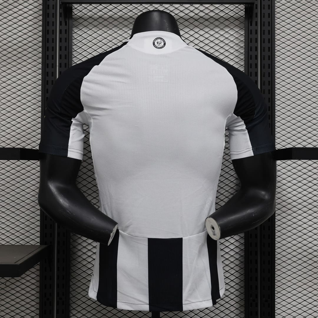 Newcastle 24/25 Maillot Domicile - Version Player
