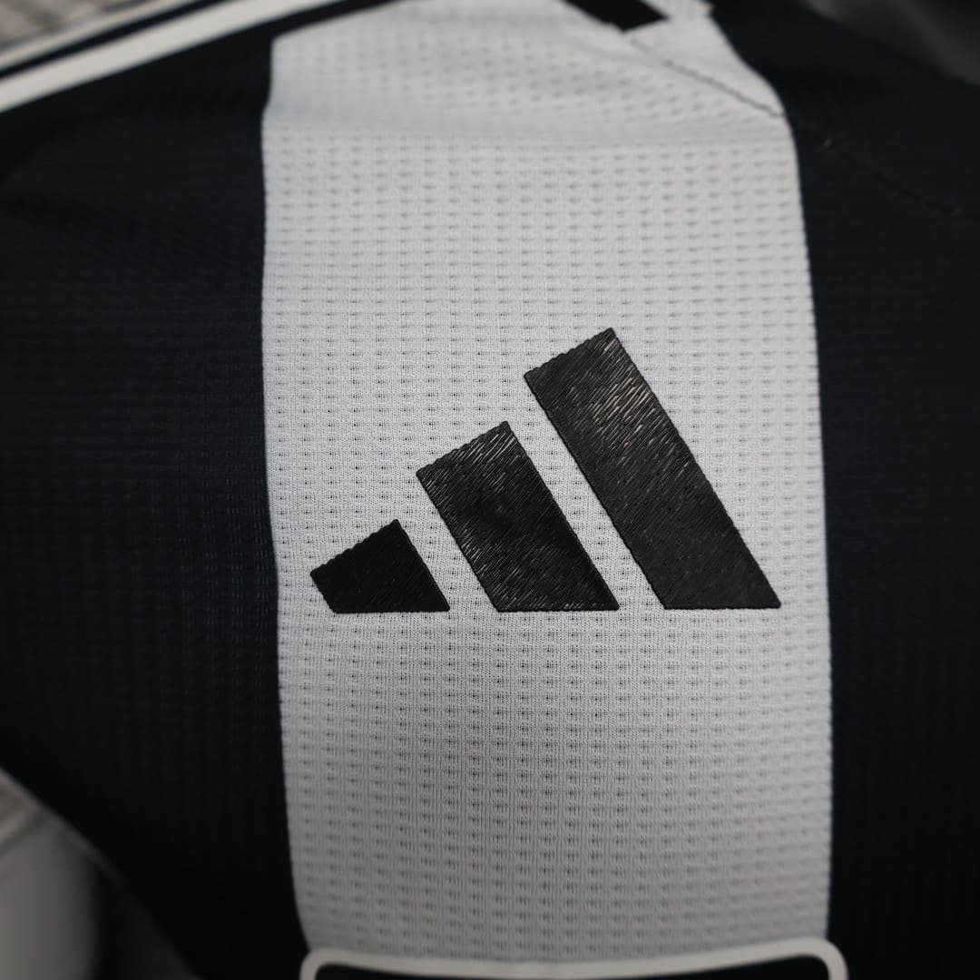 Newcastle 24/25 Maillot Domicile - Version Player