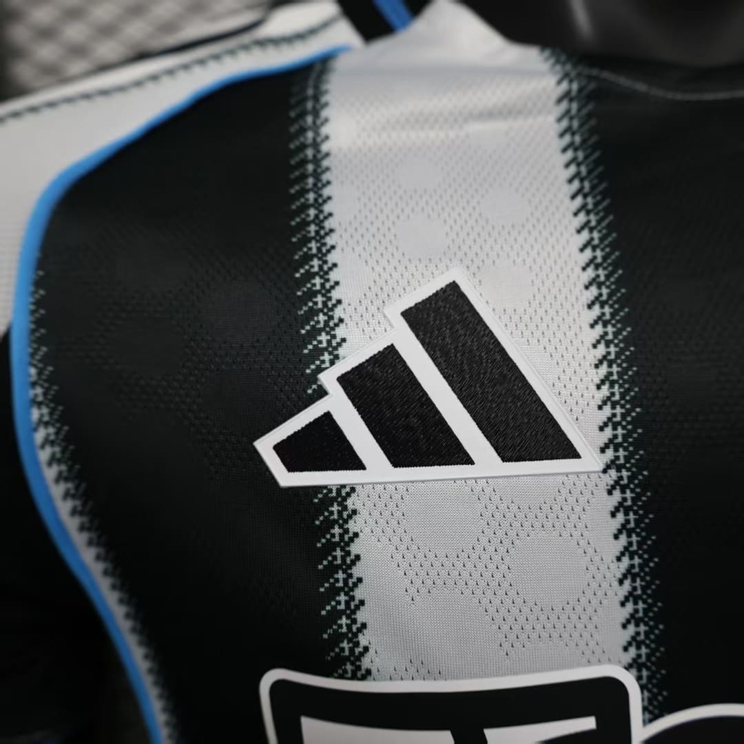 Newcastle 25/26 Maillot Domicile - Version Player