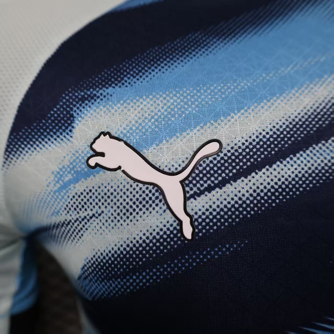 Marseille 25/26 Maillot Entrainement Cyan - Version Player
