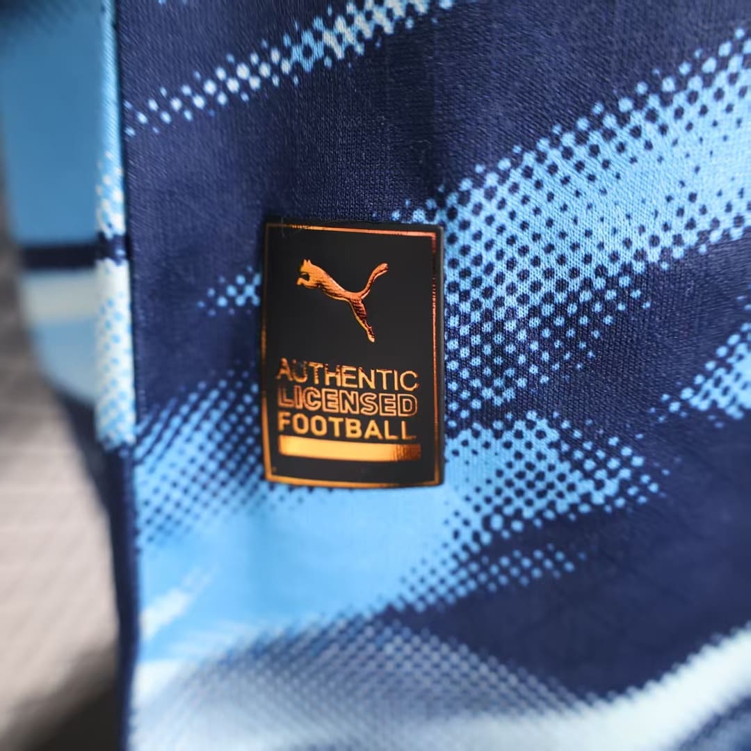 Marseille 25/26 Maillot Entrainement Cyan - Version Player