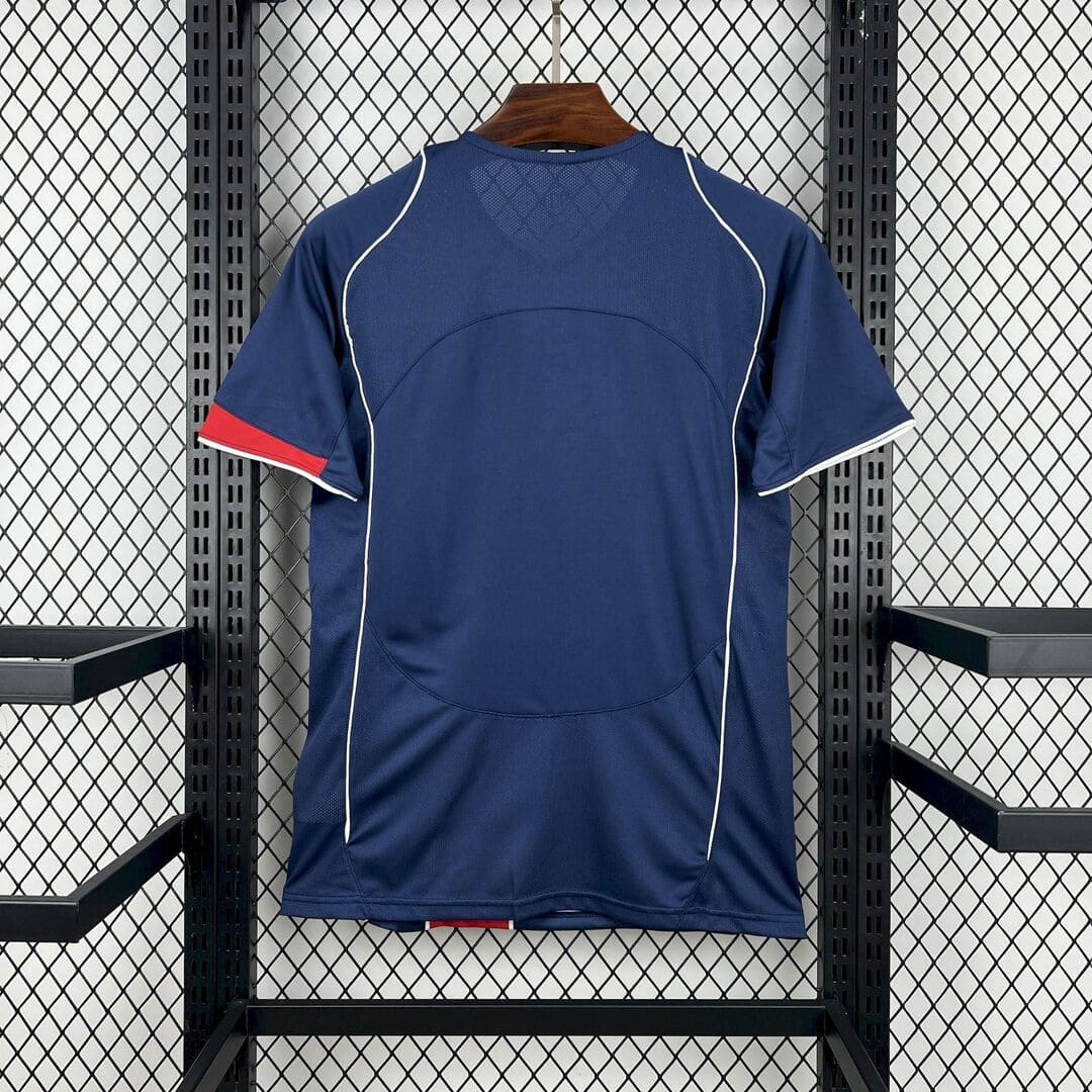 Paris Saint-Germain 04/05 Maillot Domicile