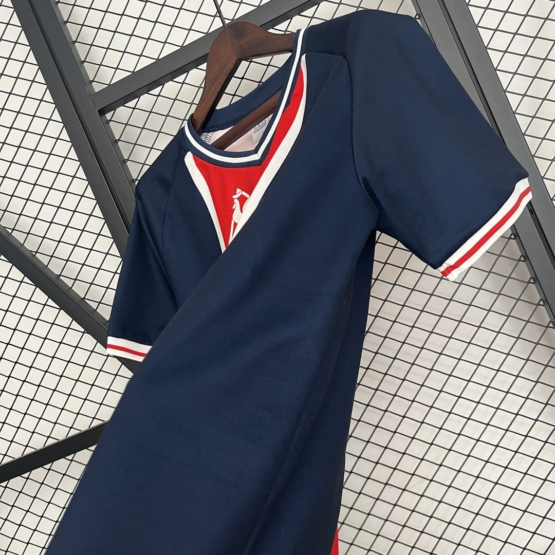 Paris Saint-Germain 1973/74 Maillot Domicile