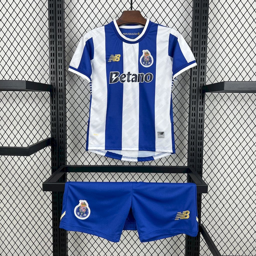 Porto 25/26 Domicile Kit Enfant