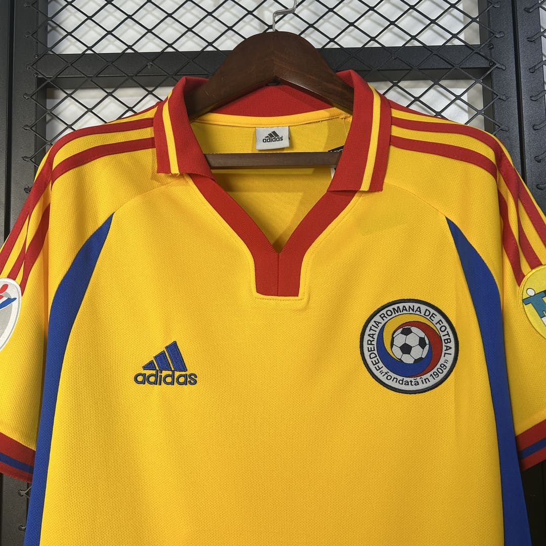 Roumanie 2000 Maillot Domicile