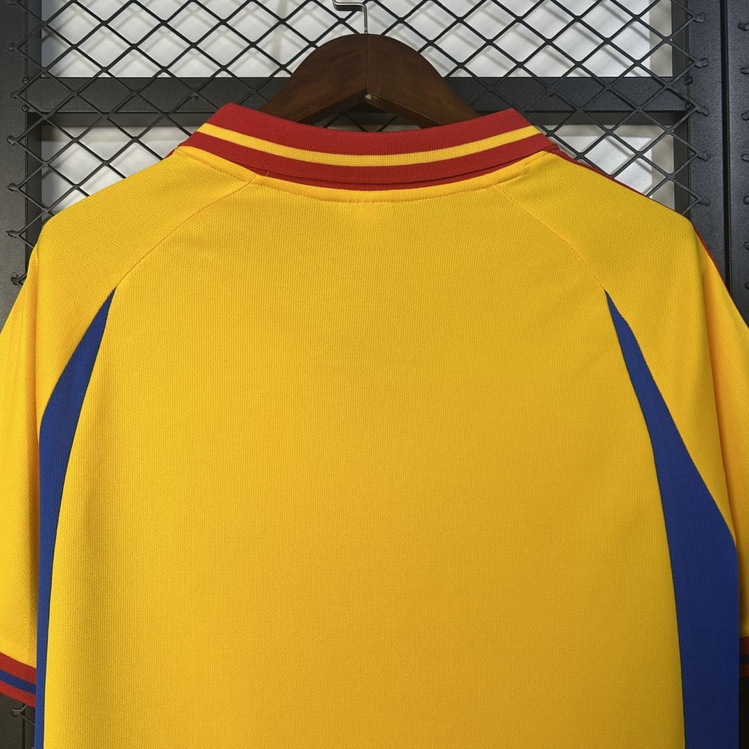 Roumanie 2000 Maillot Domicile