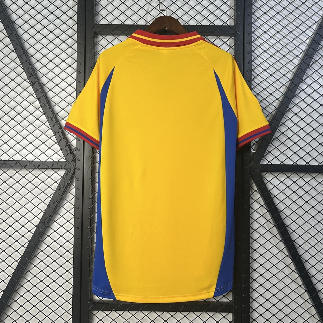 Roumanie 2000 Maillot Domicile