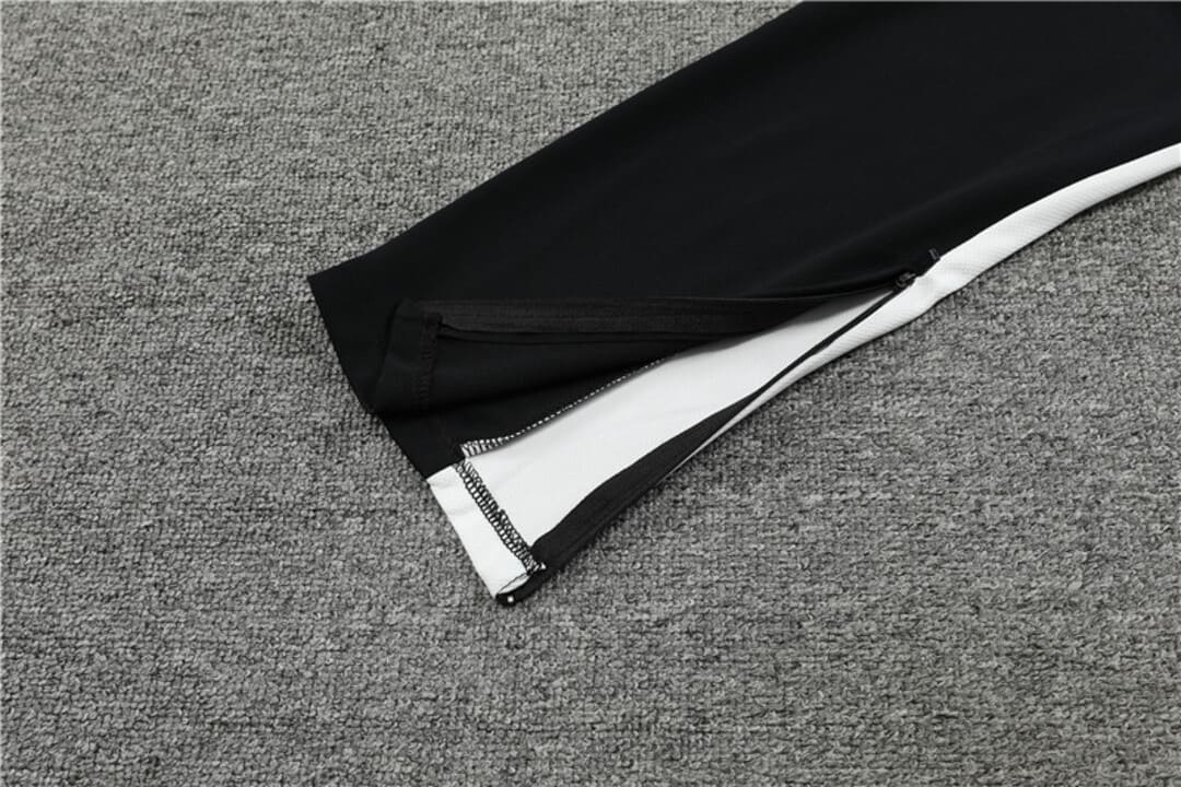 Paris Saint-Germain 23/24 - Haut 1/4 Zippé/Survêtement Noir