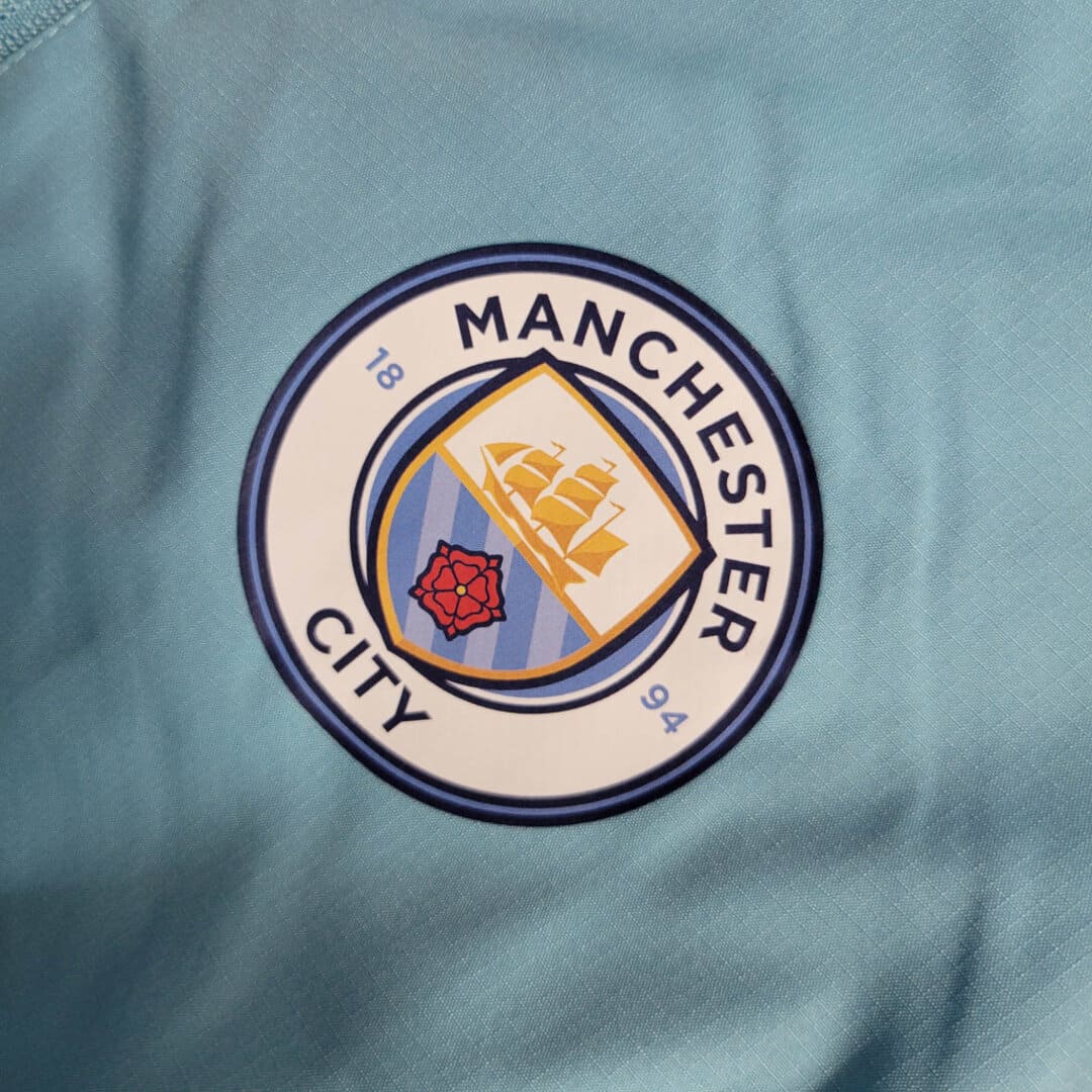 Manchester City 22/23 - Coupe-Vent Bleu Ciel 2