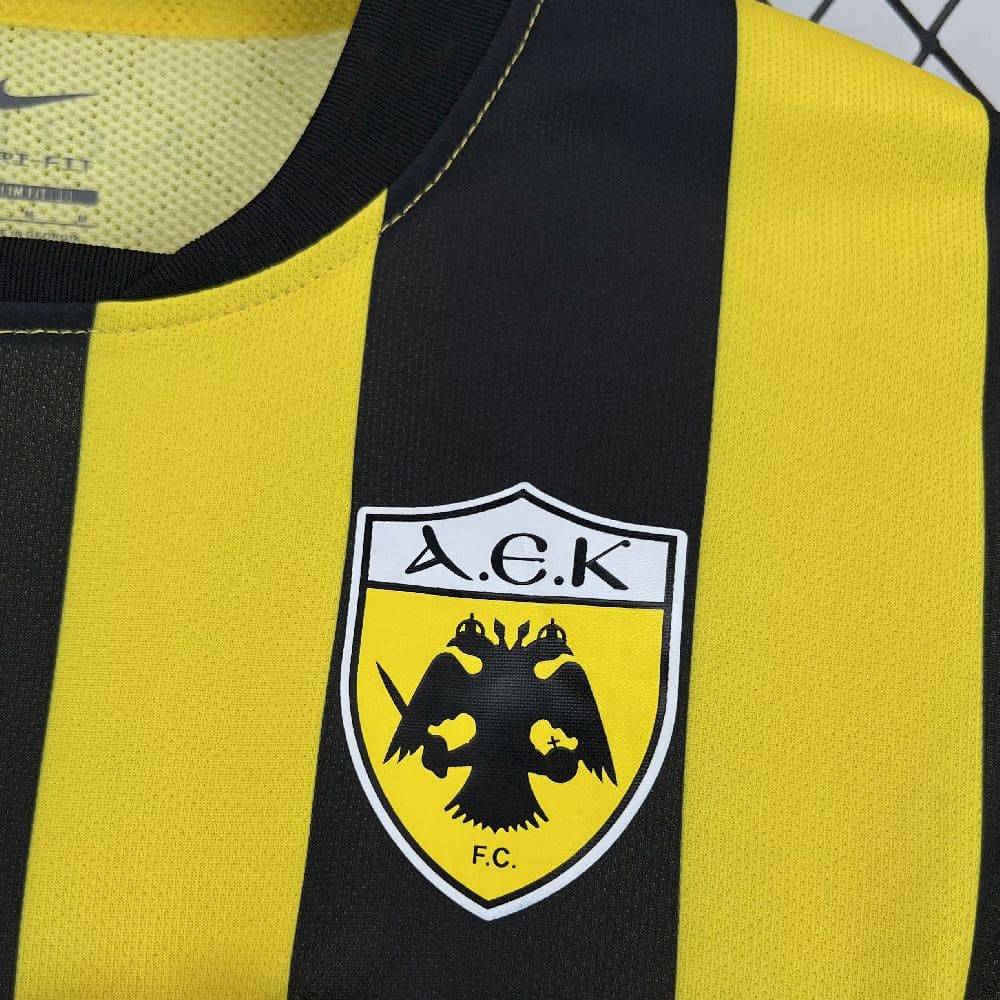 AEK Athènes 25/26 Maillot Domicile