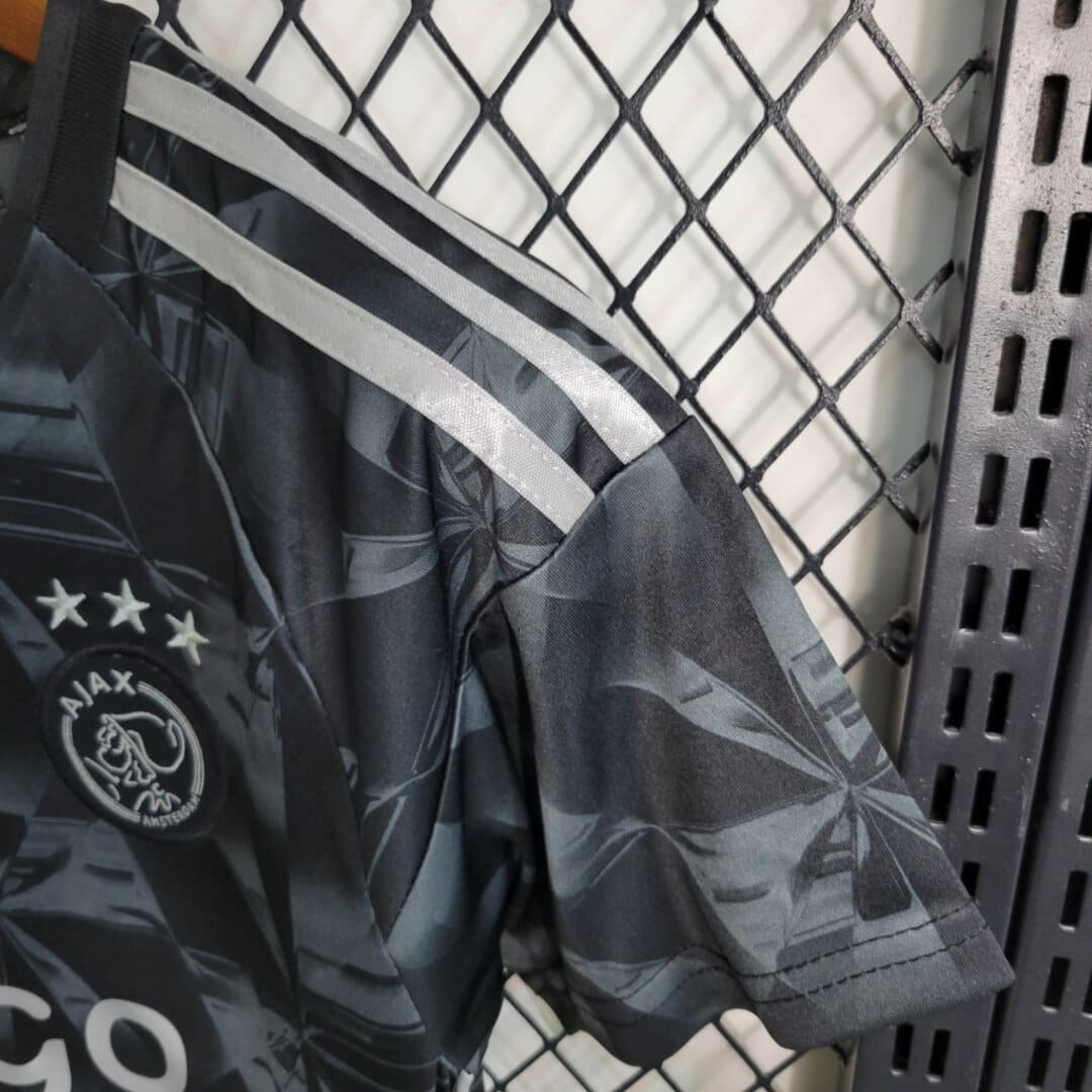 Ajax Amsterdam 23/24 Third Kit Enfant