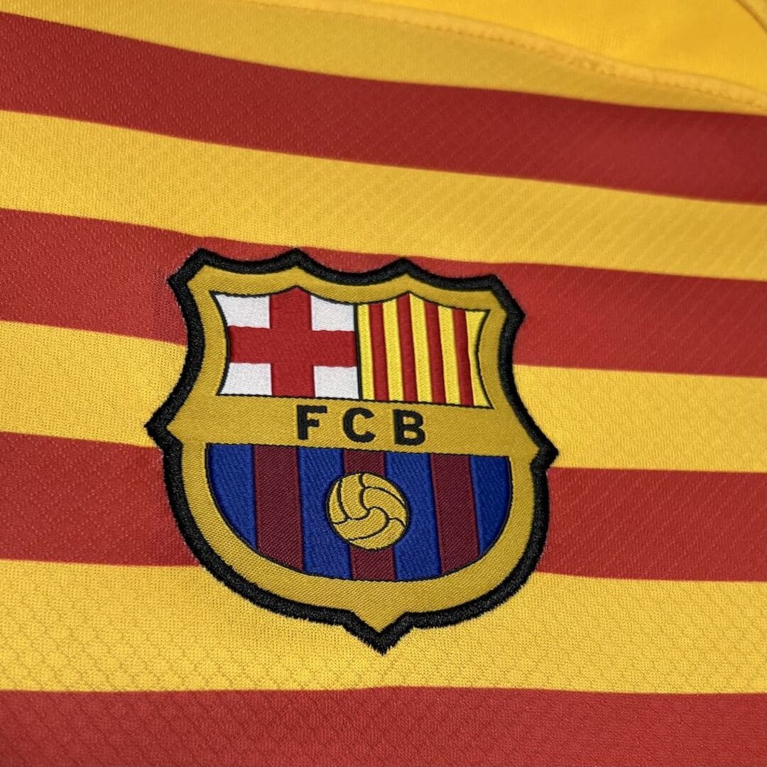 Barcelone 24/25 Maillot Fourth