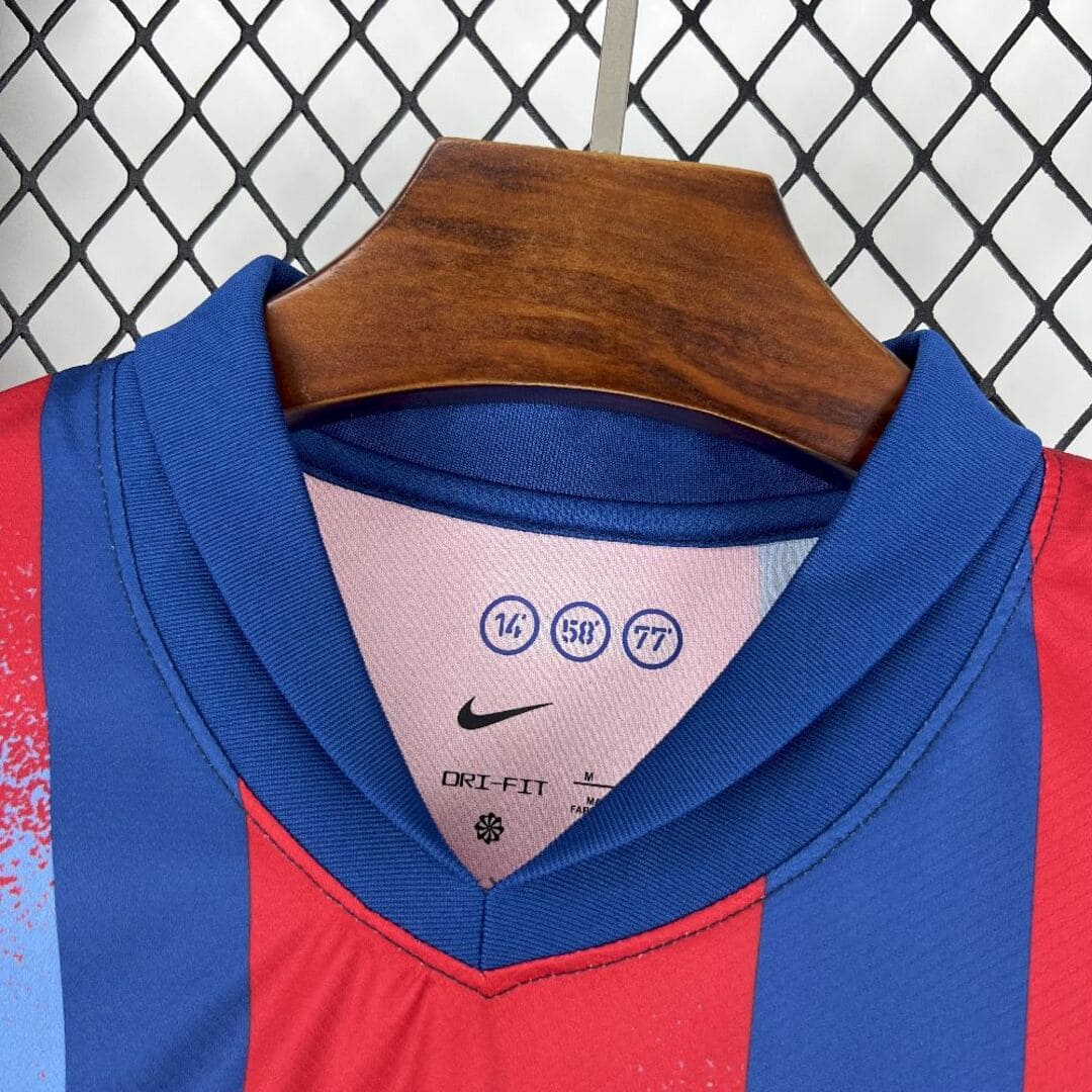 Barcelone 25/26 Maillot Fourth