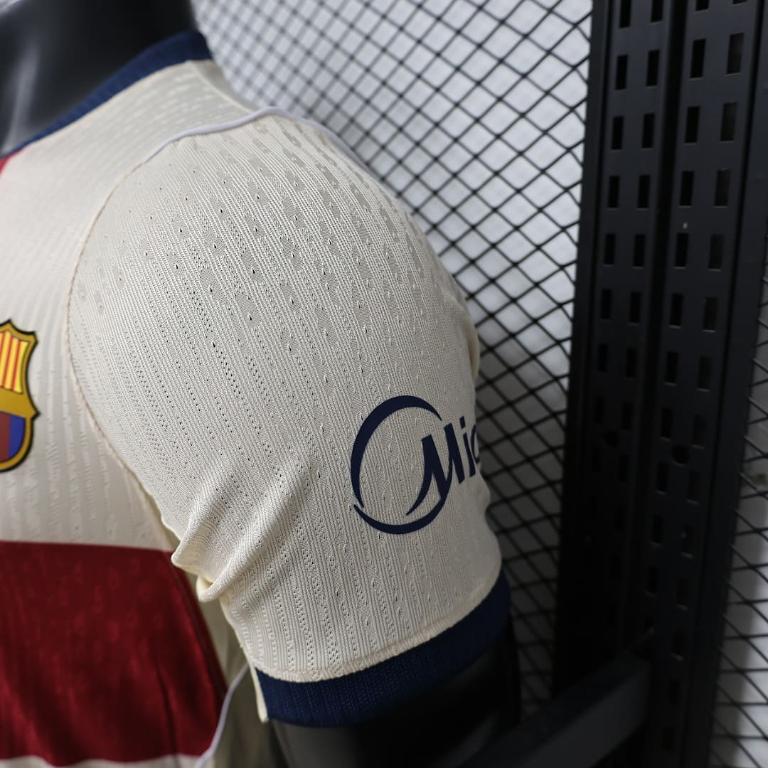 Barcelone 26/27 Maillot Fourth - Version Player