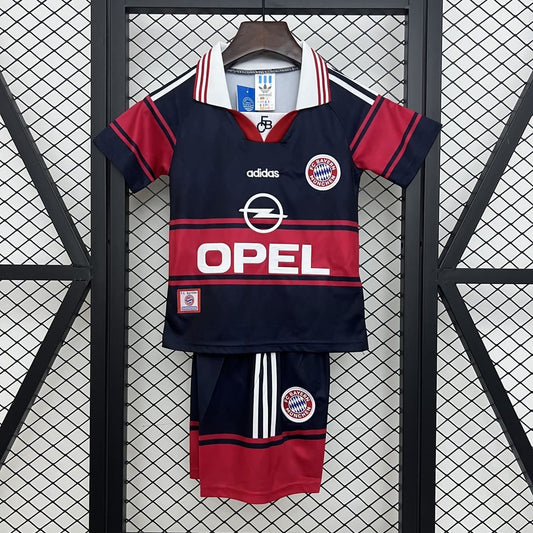 Bayern Munich 97/99 Domicile Kit Enfant