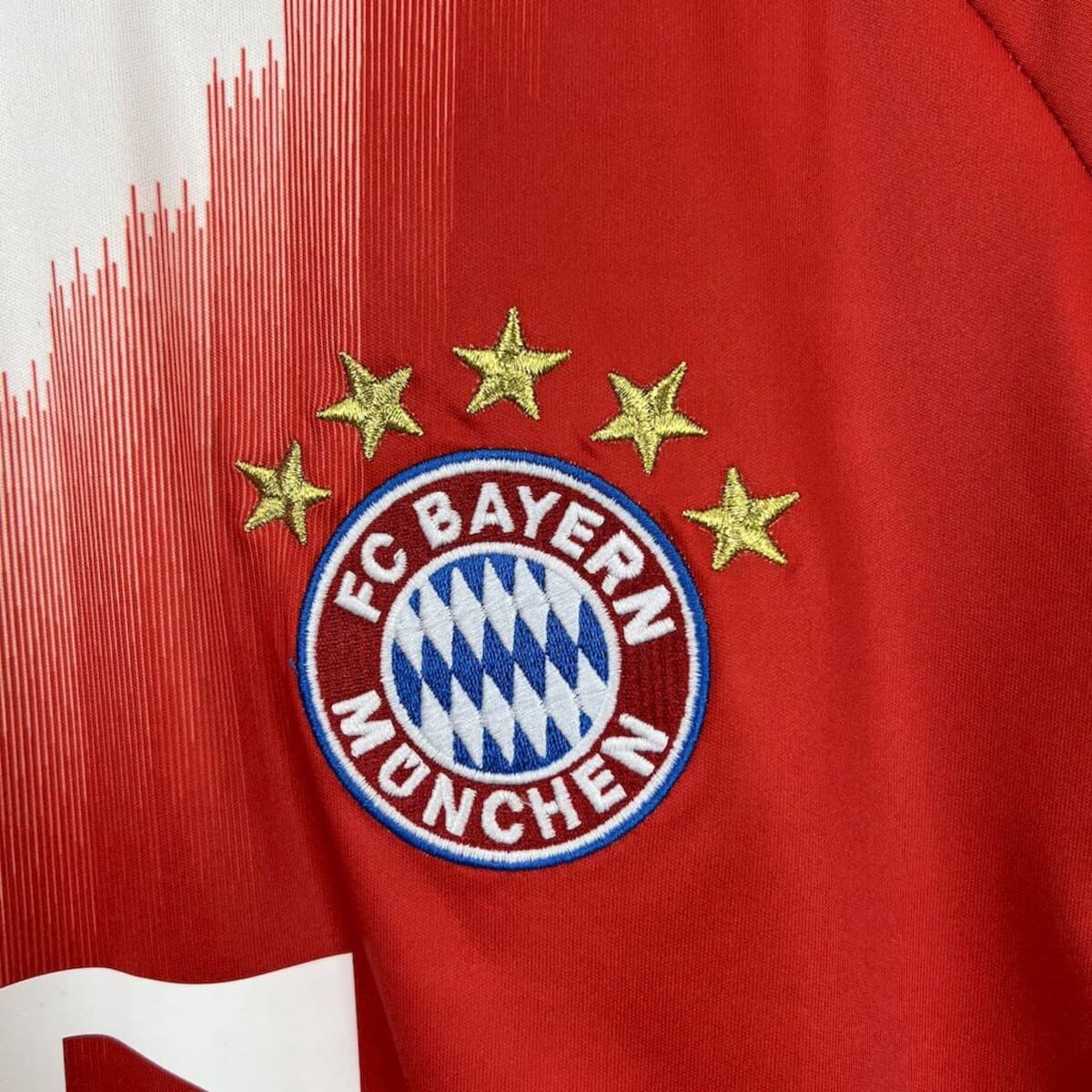 Bayern Munich 25/26 Maillot Domicile