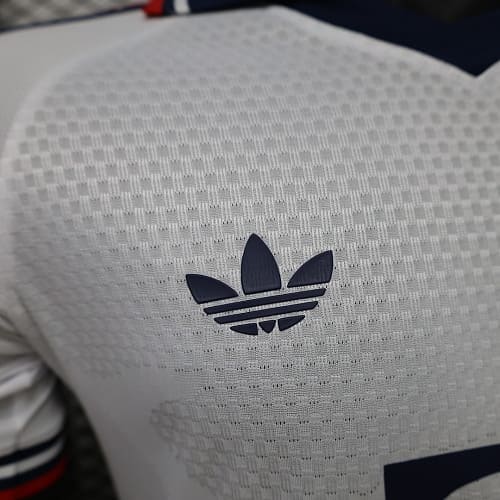 Bayern Munich 26/27 Maillot Extérieur - Version Player