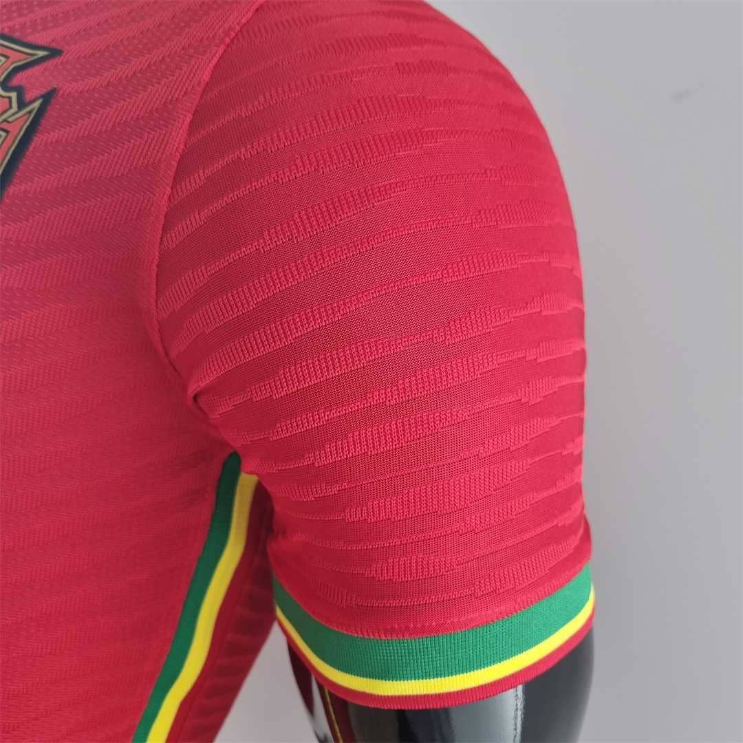 Portugal 2022 Maillot Concept Classic Red - Version Player