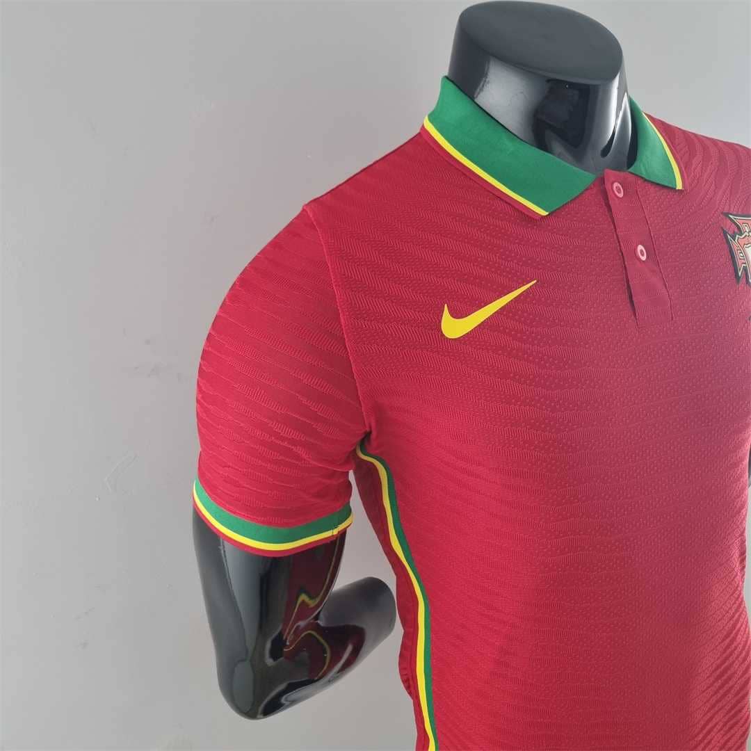 Portugal 2022 Maillot Concept Classic Red - Version Player