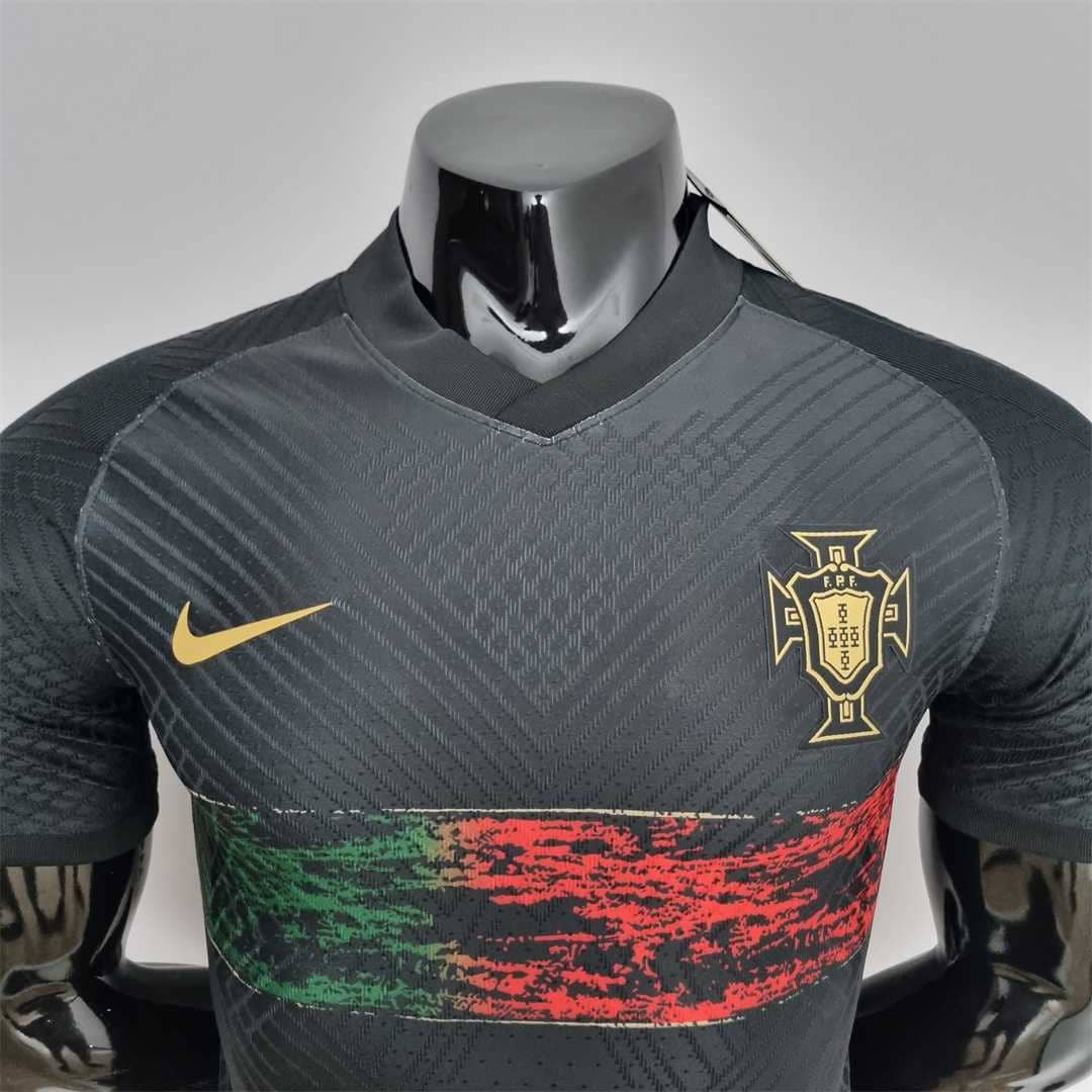 Portugal 2022 Maillot Entrainement - Version Player