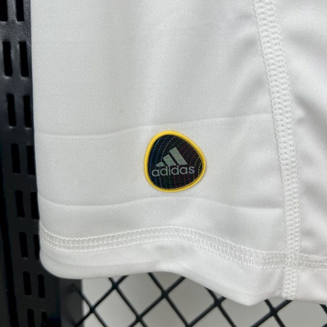 Espagne 2010 Maillot Extérieur