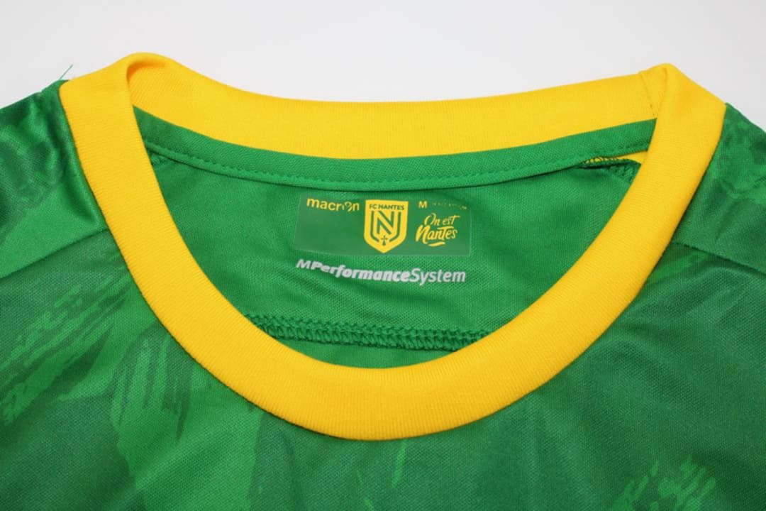 Nantes 22/23 Maillot Extérieur