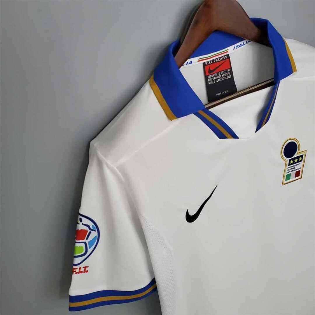 Italie 1996 Maillot Extérieur