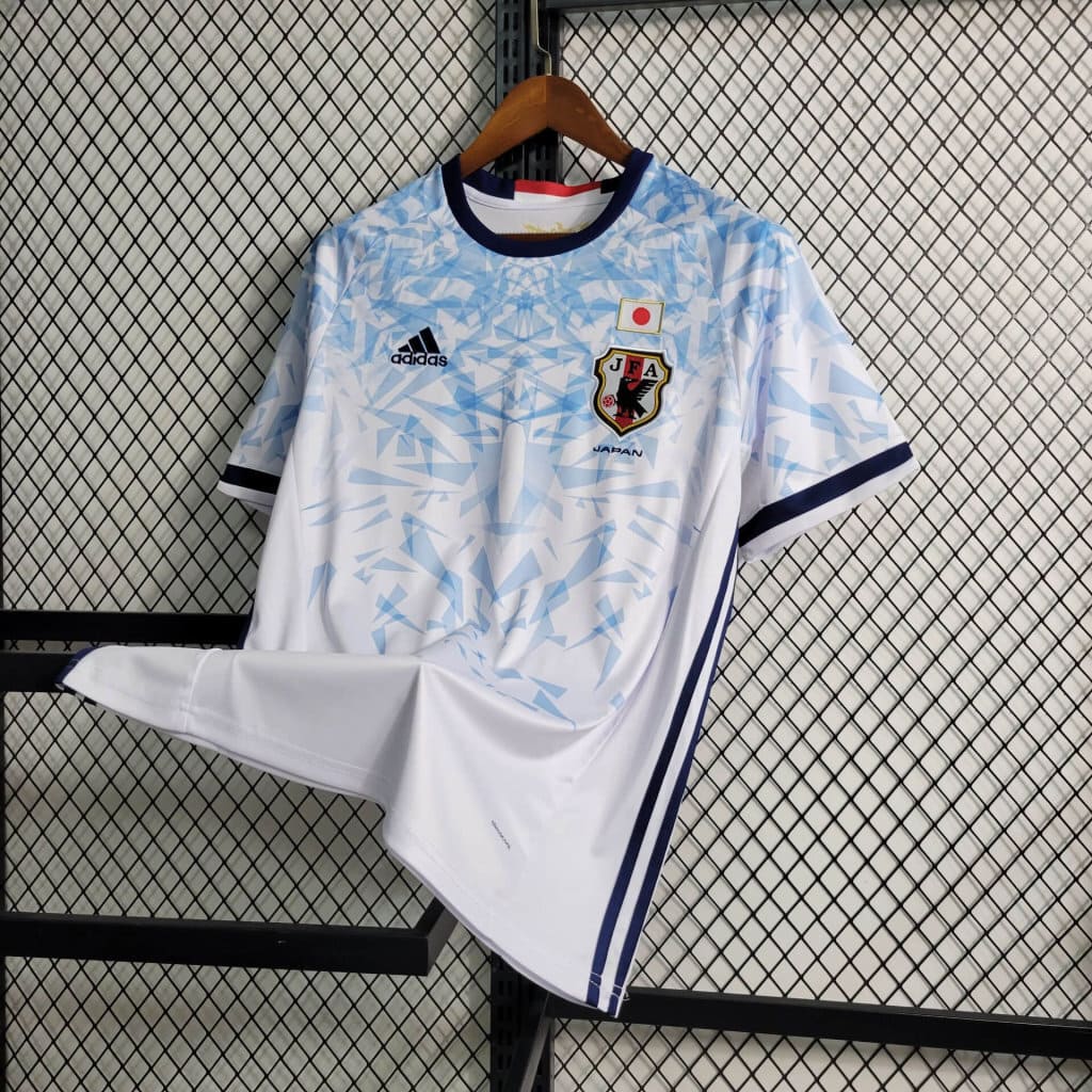 Japon 2016 Maillot Extérieur