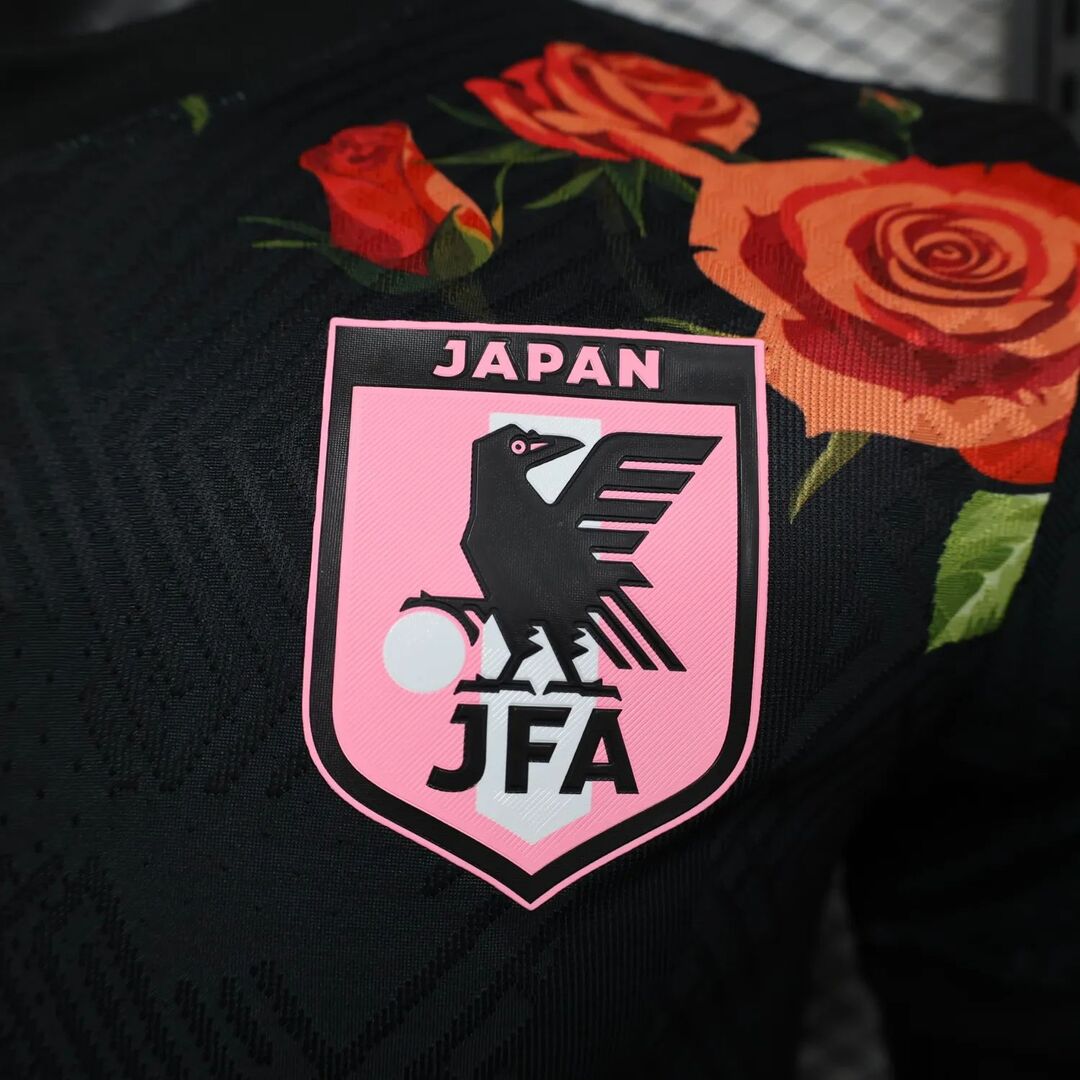 Japon 2023 Maillot Concept Roses - Version Player