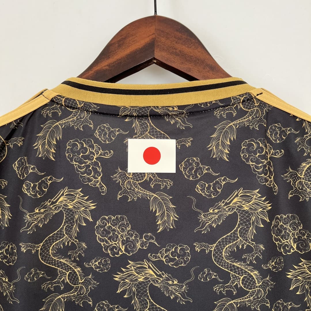 Japon 2024 Maillot Dragons Or