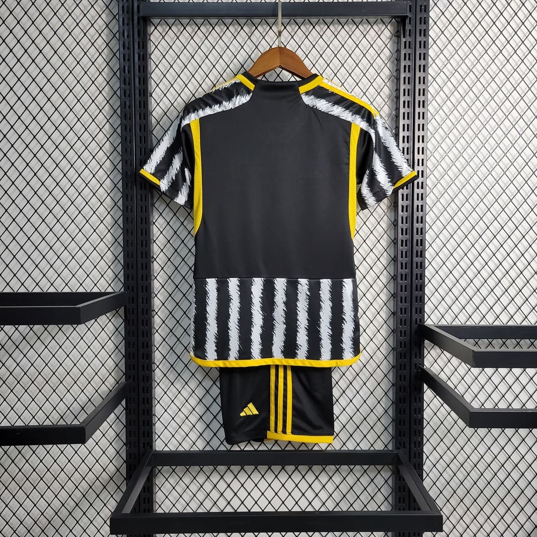 Juventus 23/24 Domicile Kit Enfant