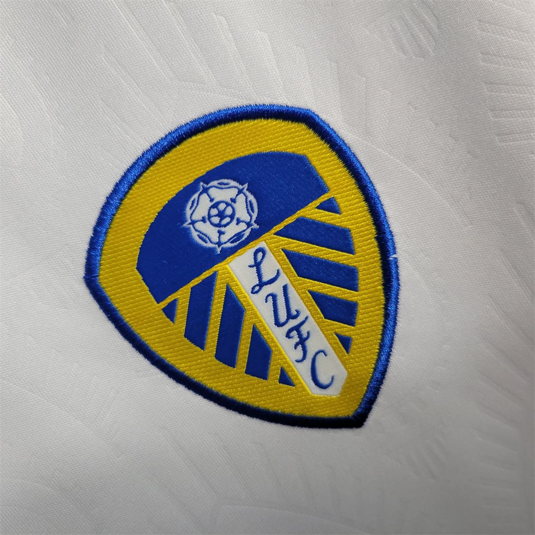 Leeds 23/24 Maillot Domicile