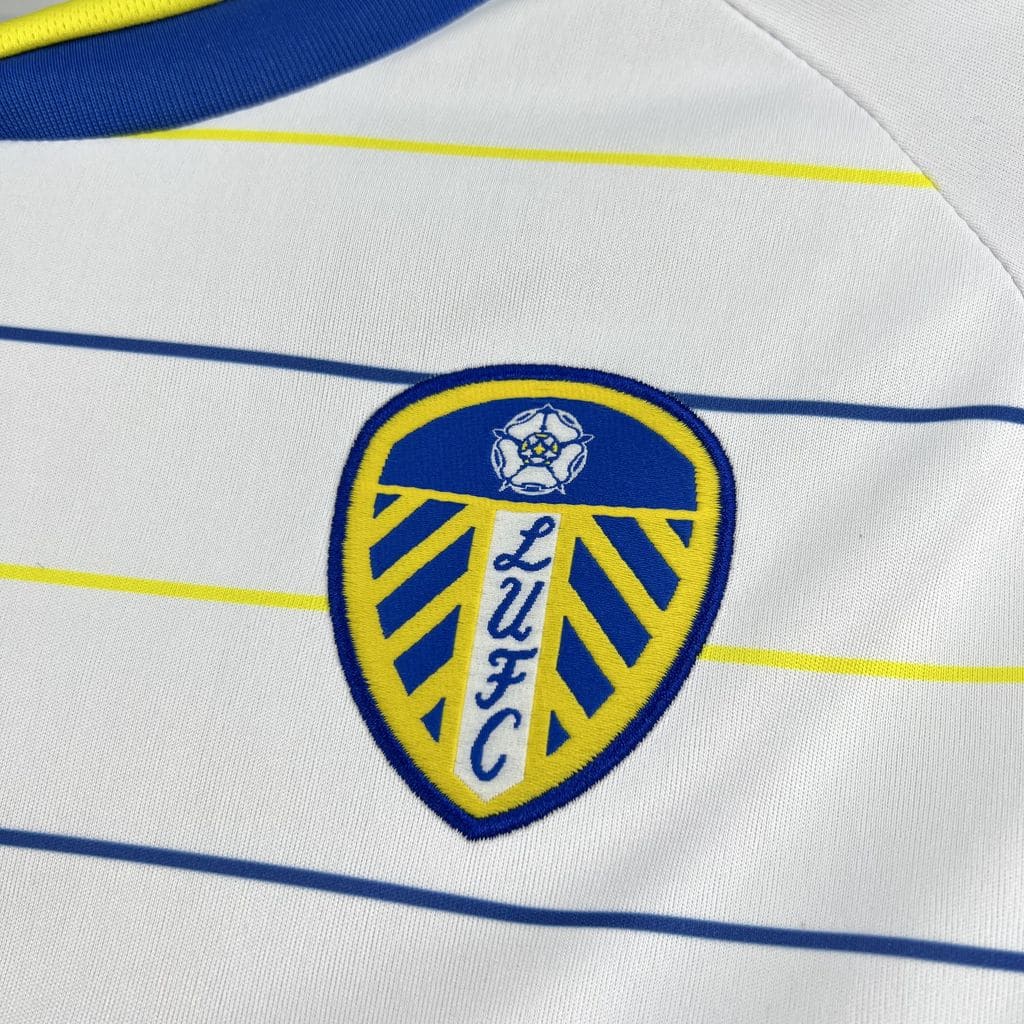 Leeds 26/27 Maillot Domicile