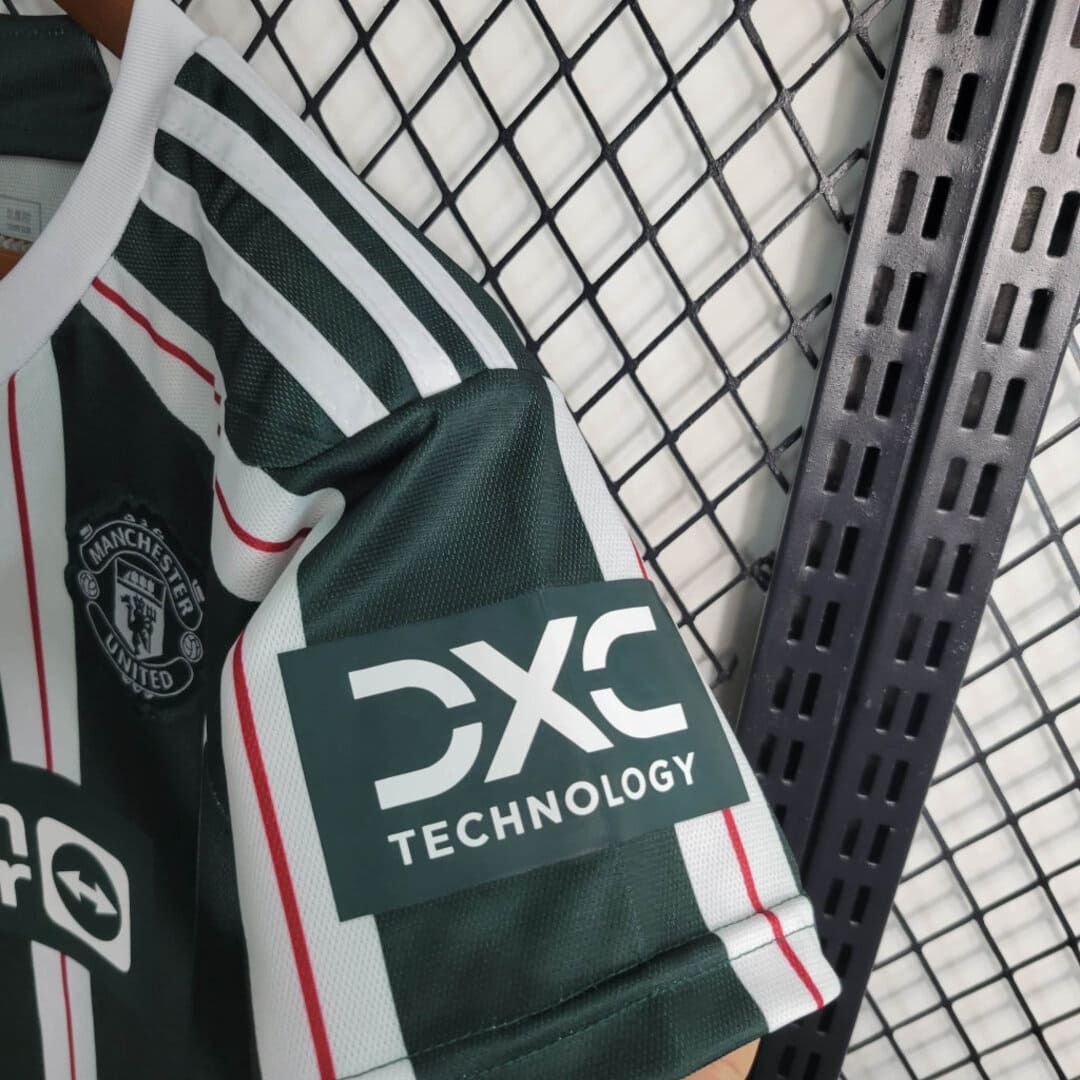 Manchester United 23/24 Extérieur Kit Enfant